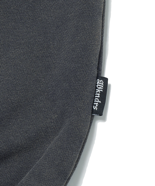 WKNDRS（ウィーキャンドース）の「APPLIQUE ZIPUP HOODIE (CHARCOAL)（パーカー・レディース・その他・LARGE/X-LARGE/MEDIUM）」の5枚目の写真
