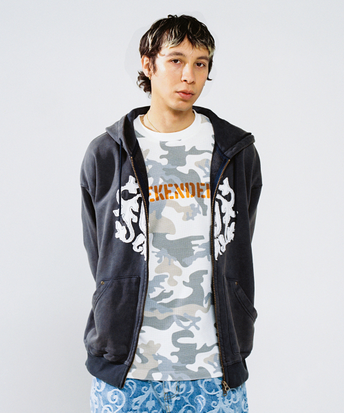 WKNDRS（ウィーキャンドース）の「APPLIQUE ZIPUP HOODIE (CHARCOAL)（パーカー・レディース・その他・LARGE/X-LARGE/MEDIUM）」の7枚目の写真