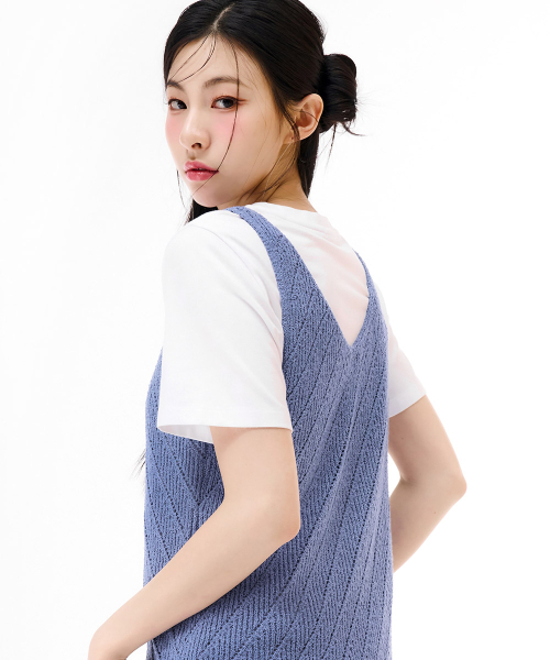 CHASECULT(チェイスカルト)の「女性 ビスチェセーター - スカイブルー(ニット/セーター・レディース・ブルー・FRE)」の5枚目の写真