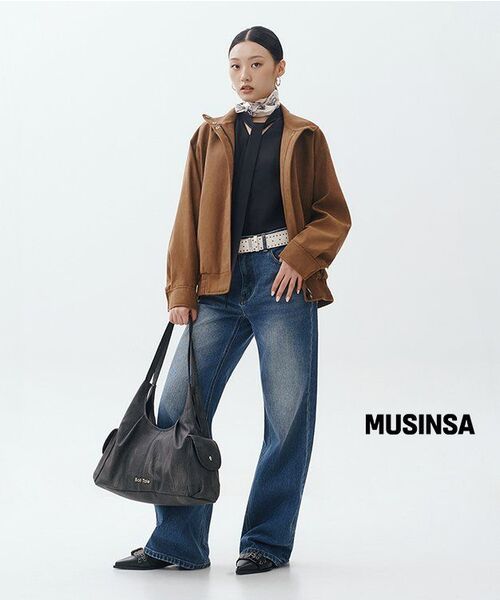 MUSINSA STANDARD WOMAN（ムシンサスタンダードウーマン）の「ウィメンズルーズフレアデニムパンツ[ミディアムインディゴ]（デニムパンツ・レディース・その他・30/24/25/26/27/28/29）」の11枚目の写真