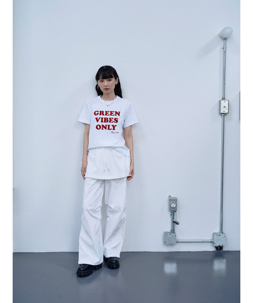 THE GREEN LAB（ザグリーンラボ）の「GREEN VIBES ONLY テクスチャーレタリング半袖Tシャツ [ホワイト]（Tシャツ/カットソー・レディース・その他・FREE）」の8枚目の写真