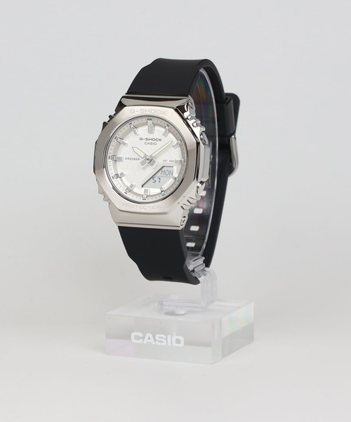 G-SHOCK(ジーショック)の「GM-S2110シリーズ / メタルベゼル / GM-S2110-1A7JF(アナログ腕時計・レディース・ブラック×シルバー・FREE)」の7枚目の写真