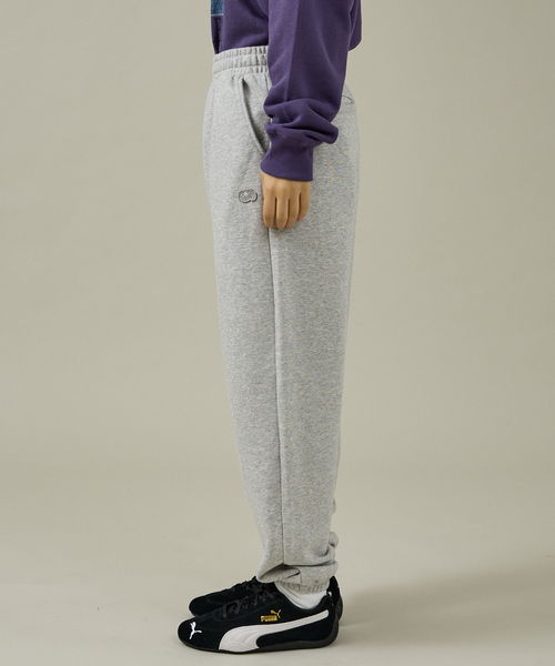 FRUIT OF THE LOOM(フルーツオブザルーム)の「【FRUIT OF THE LOOM/フルーツ オブ ザ ルーム】BASIC SWEAT PANT/パンツ/ボトムス/スウェット/お出かけ【WEB限定】(スウェットパンツ・レディース・ブラック/ネイビー/アイボリー/グレー・フリー)」の20枚目の写真