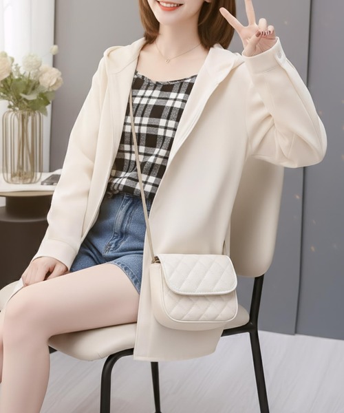 cammie(キャミー)の「ゆったりフード付きシャツ(シャツ/ブラウス・レディース・アイボリー/ピンク・M/L)」の9枚目の写真