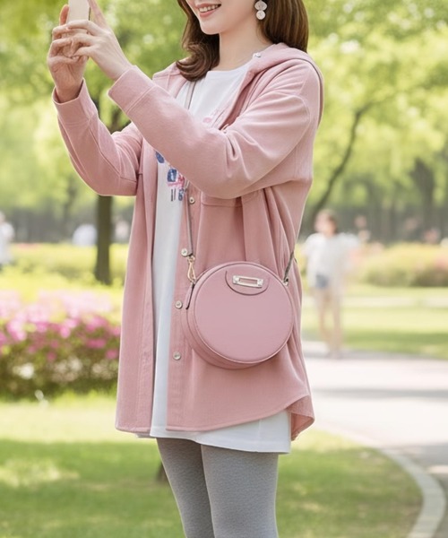 cammie(キャミー)の「ゆったりフード付きシャツ(シャツ/ブラウス・レディース・アイボリー/ピンク・M/L)」の5枚目の写真