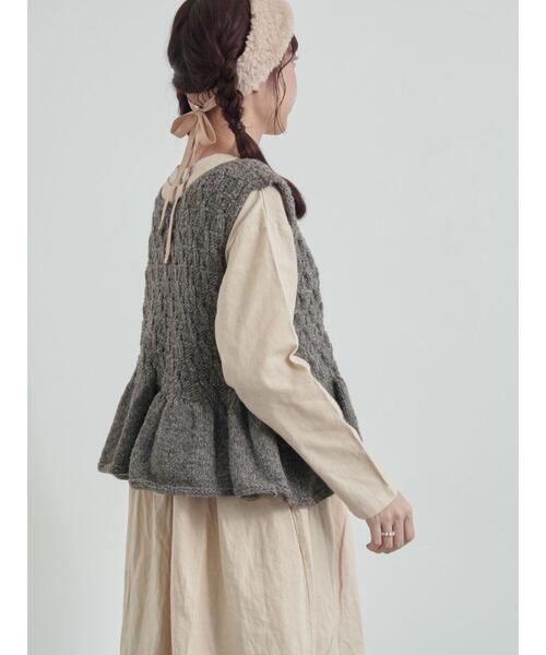 セール】【ペルーニット】裾フリル前後着ベスト（ベスト）｜TSUHARU by