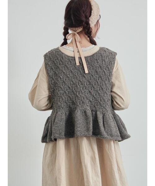 セール】【ペルーニット】裾フリル前後着ベスト（ベスト）｜TSUHARU by