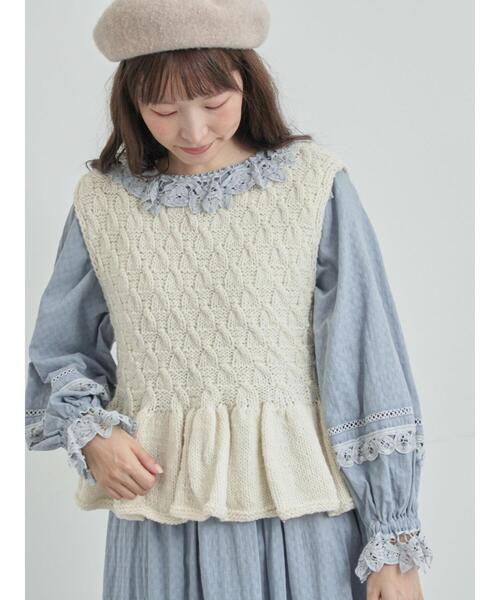 セール】【ペルーニット】裾フリル前後着ベスト（ベスト）｜TSUHARU by