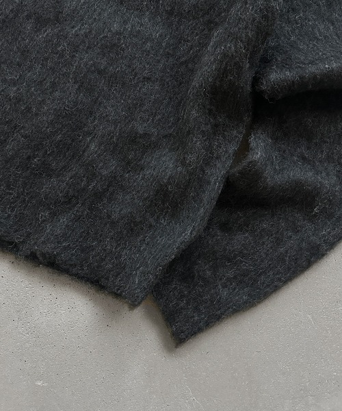 kutir(クティール)の「VNECK SHAGGY CROPPED KNIT/Vネックシャギークロップドニット(ニット/セーター・メンズ・カーキ/ブラック/ブラウン・LARGE/MEDIUM)」の16枚目の写真