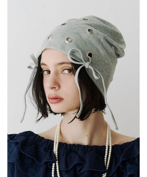 jouetie(ジュエティ)の「ハトメリボンビーニー(ニットキャップ/ビーニー・レディース・グレー/ブラック・FREE)」の3枚目の写真