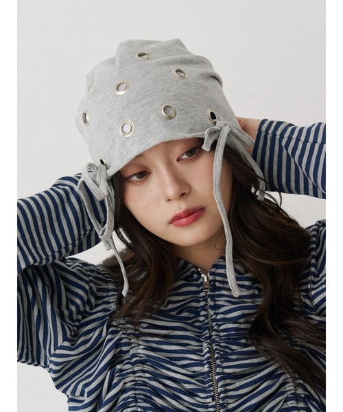 jouetie(ジュエティ)の「ハトメリボンビーニー(ニットキャップ/ビーニー・レディース・グレー/ブラック・FREE)」の5枚目の写真