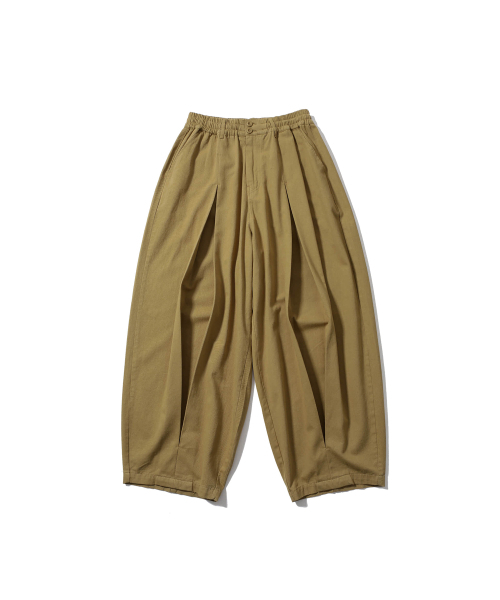 ANGLAN(アングラン)の「Long Tuck Wing Balloon Pants - Beige(その他パンツ・メンズ・ベージュ・FREE)」の3枚目の写真