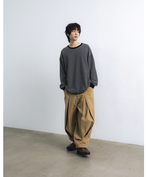 ANGLAN（アングラン）の「Long Tuck Wing Balloon Pants - Beige（その他パンツ・メンズ・ベージュ/Beige・FREE/2）」の9枚目の写真