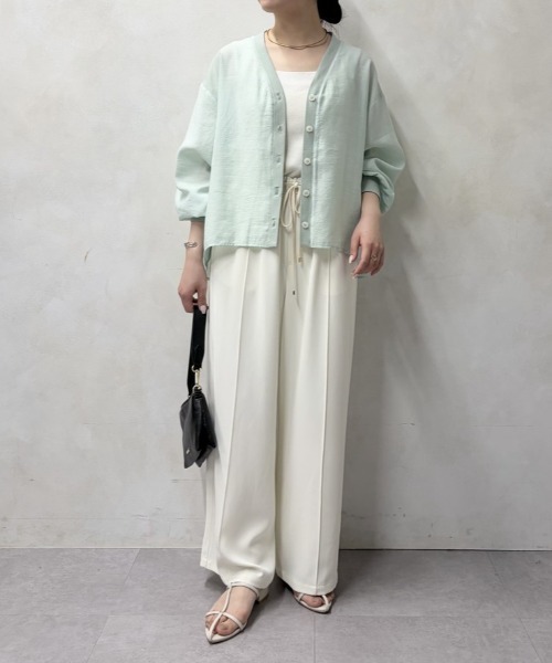Jena espace merveilleux(ジェナ エスパスメルヴェイユ)の「【高レビュー多数!】【2サイズ展開/体型問わず美脚見え】トロミイージーパンツ(その他パンツ・レディース・グレー/オフホワイト/ブラック/ライトベージュ/ブラウン/グレー系その他2/ベージュ/アイボリー・2/1)」の19枚目の写真