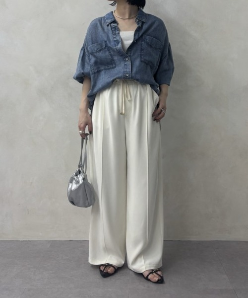 Jena espace merveilleux(ジェナ エスパスメルヴェイユ)の「【高レビュー多数!】【2サイズ展開/体型問わず美脚見え】トロミイージーパンツ(その他パンツ・レディース・グレー/オフホワイト/ブラック/ライトベージュ/ブラウン/グレー系その他2/ベージュ/アイボリー・2/1)」の17枚目の写真