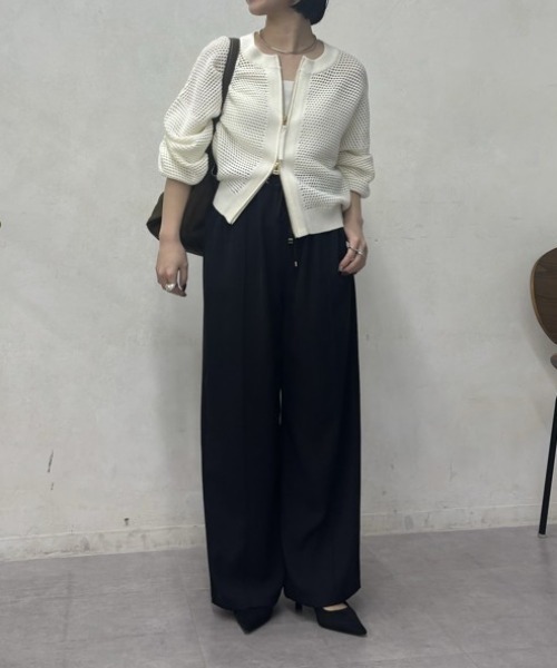 Jena espace merveilleux(ジェナ エスパスメルヴェイユ)の「【高レビュー多数!】【2サイズ展開/体型問わず美脚見え】トロミイージーパンツ(その他パンツ・レディース・グレー/オフホワイト/ブラック/ライトベージュ/ブラウン/グレー系その他2/ベージュ/アイボリー・2/1)」の15枚目の写真
