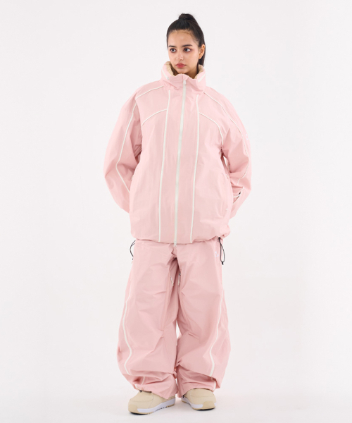 DOLL OUTERWEAR（ドラ アウターウェア）の「[DOLL x DUMDIDUM] 2526 スリックジャケット&パンツセット バークピンク 男女共用（セットアップ・レディース・その他・SMALL/MEDIUM/LARGE）」の10枚目の写真