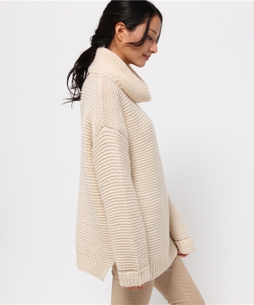 OUTLET（アウトレット）の「【Omekashi】ガーター編オフタートル（ニット/セーター・レディース・キャメル/オフホワイト/ブラック・FREE）」の5枚目の写真