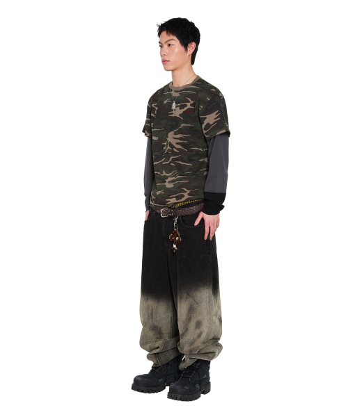 AAKAM（アーカム）の「Dirty Gradation Denim Pants (Black)（デニムパンツ・レディース・その他・1/2）」の11枚目の写真
