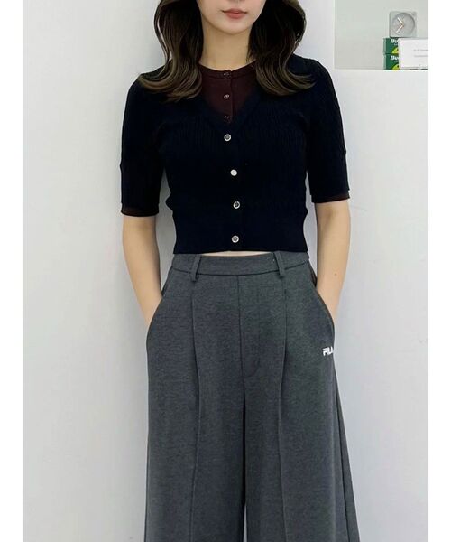 MERCURYDUO(マーキュリーデュオ)の「バイカラーフェイクレイヤードニット(ニット/セーター・レディース・グレー/オフホワイト/ネイビー・FREE)」の3枚目の写真