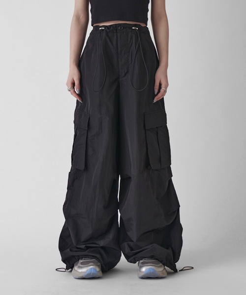 【Neucon】NYLON BALLOON TRUCK CARGO PANTS Neucon】NYLON BALLOON TRUCK CARGO PANTS / ナイロンバルーントラック