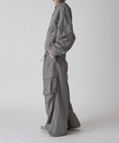 Lui's(ルイス)の「【Neucon】NYLON BALLOON TRUCK CARGO PANTS / ナイロンバルーントラックカーゴパンツ / セットアップ対応(カーゴパンツ・メンズ・ブラック/ライトグレー・1/2)」の14枚目の写真