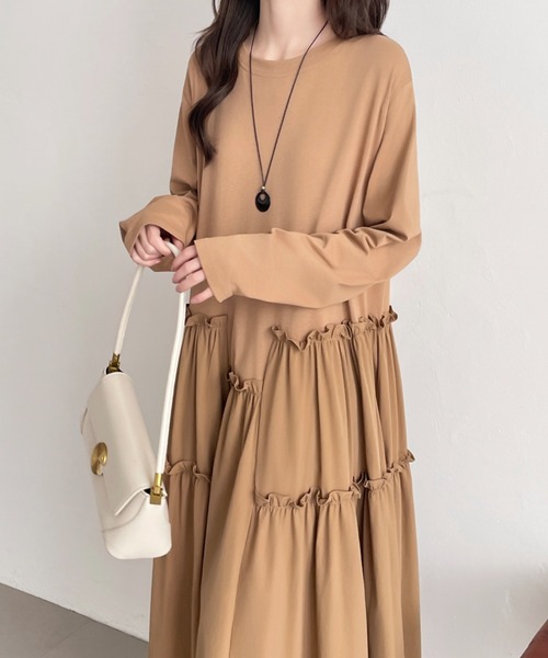 ABITOKYO(アビトーキョー)の「アシメフリル異素材切替ワンピース(ワンピース・レディース・ブラック/キャメル/カーキ・FREE)」の11枚目の写真