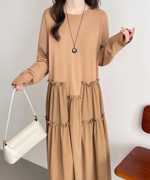 ABITOKYO(アビトーキョー)の「アシメフリル異素材切替ワンピース(ワンピース・レディース・ブラック/キャメル/カーキ・FREE)」の15枚目の写真
