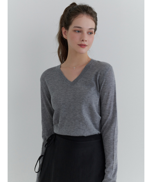 RE_L（リエル）の「Fond v-neck knit (gray)（ニット/セーター・レディース・その他・FREE）」の4枚目の写真