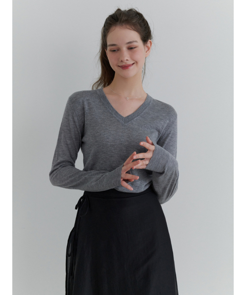 RE_L（リエル）の「Fond v-neck knit (gray)（ニット/セーター・レディース・その他・FREE）」の12枚目の写真