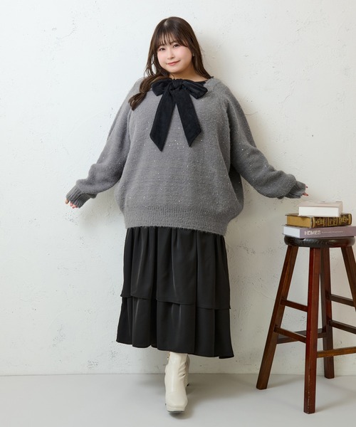 Louiosy(ルオシー)の「【大きいサイズ】2WAYベロアリボンラメニット(ニット/セーター・レディース・チャコールグレー/ライトブルー・4L/X-LARGE/3L)」の7枚目の写真