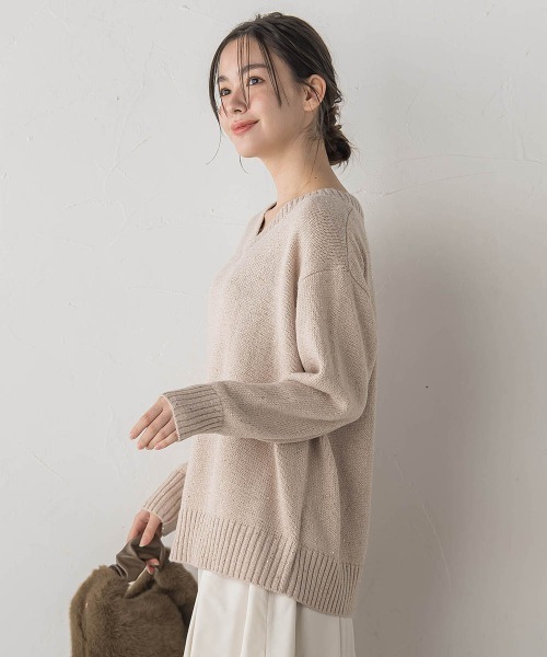 スパンコールVネックニット≪手洗い可能≫（ニット/セーター）｜Droite