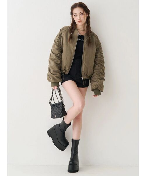 EVRIS（エヴリス）の「キルティングチェーンミニショルダーBAG（ショルダーバッグ・レディース・ブラック/ピンク/ホワイト/ブルー・FREE）」の20枚目の写真