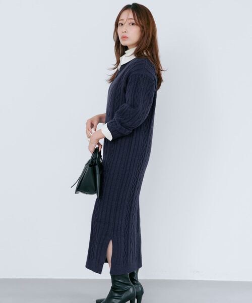COHINA（コヒナ）の「ケーブルミックスニットワンピース 【低身長・小柄女性】（ワンピース・レディース・ベージュ/レッド/ネイビー・SHORT/REGULAR）」の21枚目の写真