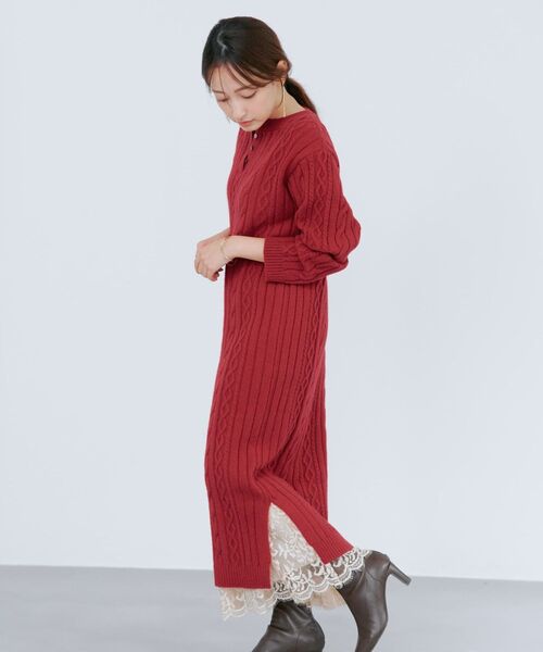 COHINA（コヒナ）の「ケーブルミックスニットワンピース 【低身長・小柄女性】（ワンピース・レディース・ベージュ/レッド/ネイビー・SHORT/REGULAR）」の15枚目の写真