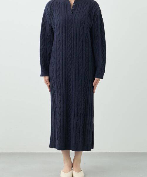 COHINA（コヒナ）の「ケーブルミックスニットワンピース 【低身長・小柄女性】（ワンピース・レディース・ベージュ/レッド/ネイビー・SHORT/REGULAR）」の12枚目の写真