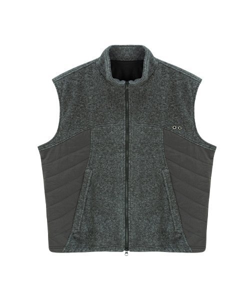 THECOLDESTMOMENT(ザコールデストモーメント)の「TCM side padded vest (grey)(ベスト・メンズ・その他・M/L)」の2枚目の写真