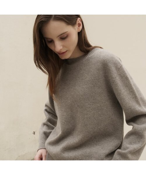 ACUD(アクド)の「Round Neck Wool Knit _Grey(ニット/セーター・レディース・グレー・FREE)」の1枚目の写真
