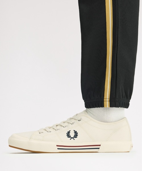 FRED PERRY(フレッドペリー)の「B708 Vintage Tennis Canvas/ヴィンテージテニスキャンバススニーカー(スニーカー・メンズ・ネイビー/ホワイト/ブラック・27cm/28cm/26cm)」の10枚目の写真