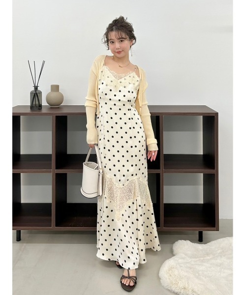 FRAY I.D（フレイアイディー）の「レーストリムマーメイドワンピース（ワンピース・レディース・ターコイズブルー/アイボリー/ブラック・0/1）」の7枚目の写真