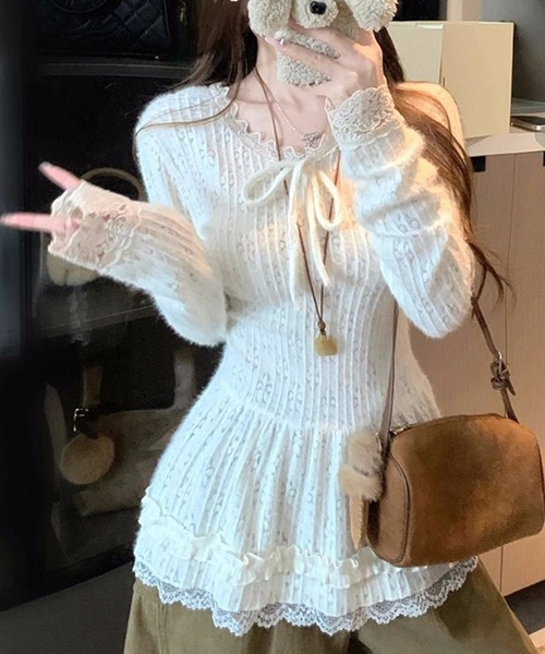 gossip!ロサンゼルス(ゴシップロサンゼルス)の「YUGA Vネック レースタイAライントップス(Tシャツ/カットソー・レディース・ホワイト・M/L)」の10枚目の写真