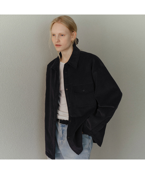 URAGO(ユラーゴ)の「Corduroy padded shirts(シャツ/ブラウス・レディース・Cream/ネイビー・FREE)」の1枚目の写真
