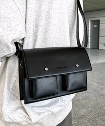 yuue' ( wear )（ユーイ）の「フェイクレザーダブルポケットショルダーバッグ/ユニセックス（ショルダーバッグ）」