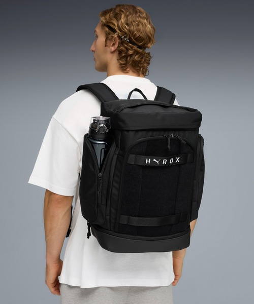 PUMA(プーマ)の「PUMA プーマ ユニセックストレーニング PUMA x HYROX バックパック34L PUMA x HYROX(バックパック/リュック・メンズ・ブラック・FREE)」の1枚目の写真
