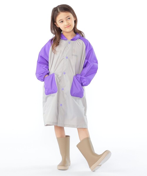 SHIPS(シップス)の「SHIPS KIDS:マルチカラー レインコート(レインコート/ポンチョ・キッズ・パープル系/ブルー系・SMALL/MEDIUM/LARGE)」の2枚目の写真