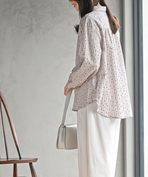 rps（アールピーエス）の「細ドビーランダムドットブラウス（シャツ/ブラウス・レディース・アイボリー/モカ・フリー）」の14枚目の写真