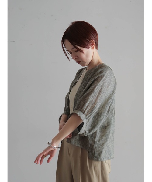 FIL DE FER(フィルデフェール)の「ラミーウィンドペンプリント ショートブラウス(シャツ/ブラウス・レディース・ブラック/ベージュ・FREE)」の5枚目の写真