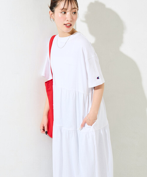 FREAK'S STORE(フリークスストア)の「限定展開 Champion × FREAK'S STORE/チャンピオン 別注 ティアード 切り替え ワンピース(ワンピース・レディース・ブラック/オフホワイト/グリーン/ライトグレー/ネイビー・MEDIUM)」の14枚目の写真
