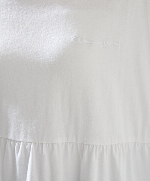 FREAK'S STORE(フリークスストア)の「限定展開 Champion × FREAK'S STORE/チャンピオン 別注 ティアード 切り替え ワンピース(ワンピース・レディース・ブラック/オフホワイト/グリーン/ライトグレー/ネイビー・MEDIUM)」の12枚目の写真