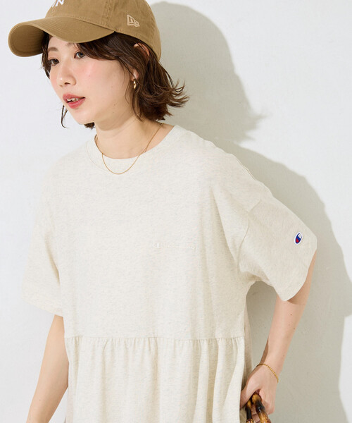 FREAK'S STORE(フリークスストア)の「限定展開 Champion × FREAK'S STORE/チャンピオン 別注 ティアード 切り替え ワンピース(ワンピース・レディース・ブラック/オフホワイト/グリーン/ライトグレー/ネイビー・MEDIUM)」の9枚目の写真